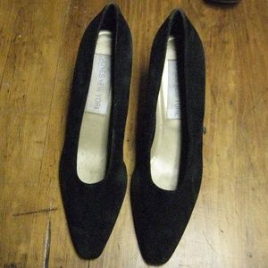 Jones New York suede pumps